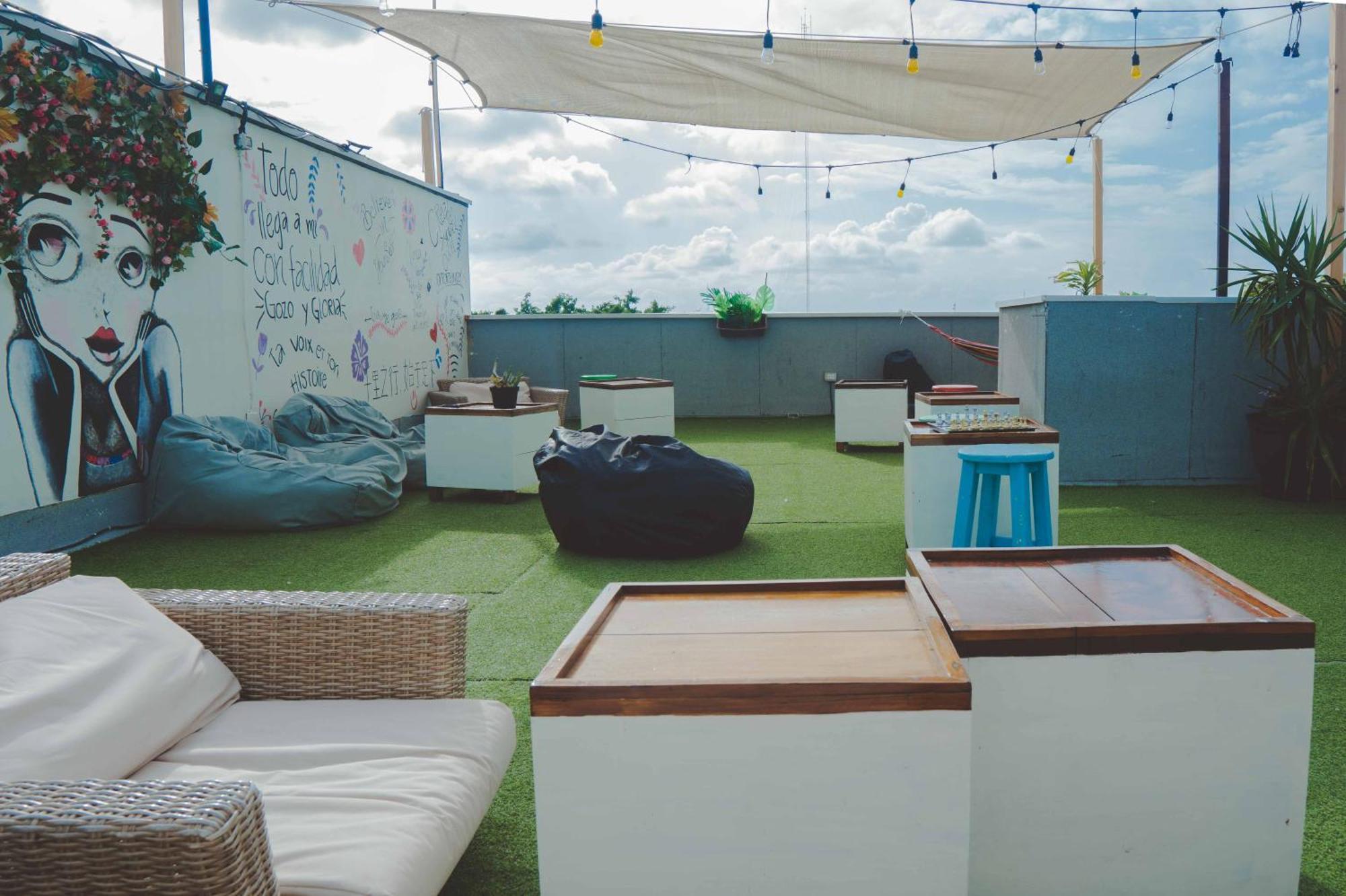 Oostel Smart Hostel - Tulum Pueblo (Adults Only) Dış mekan fotoğraf