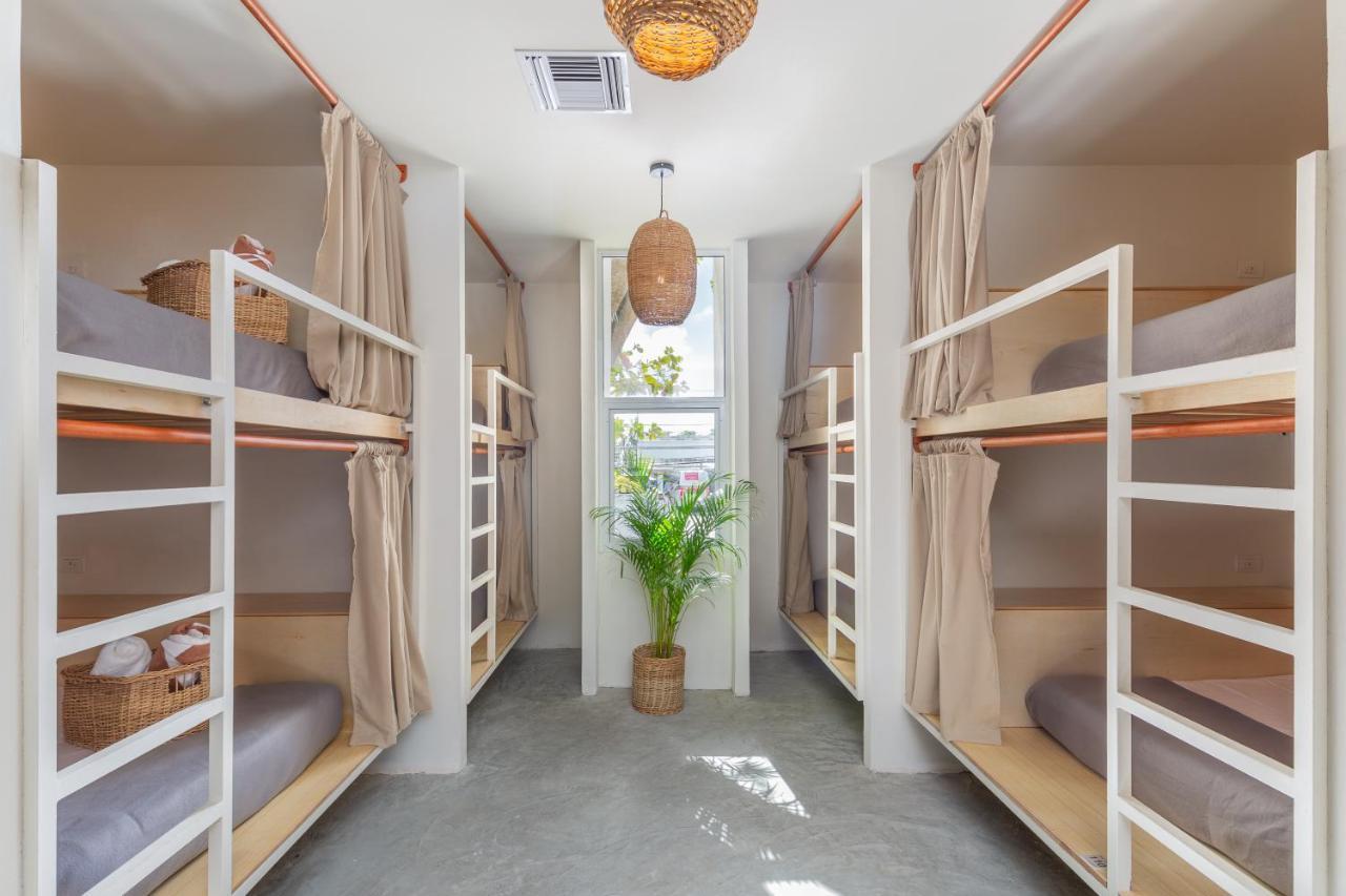 Oostel Smart Hostel - Tulum Pueblo (Adults Only) Dış mekan fotoğraf