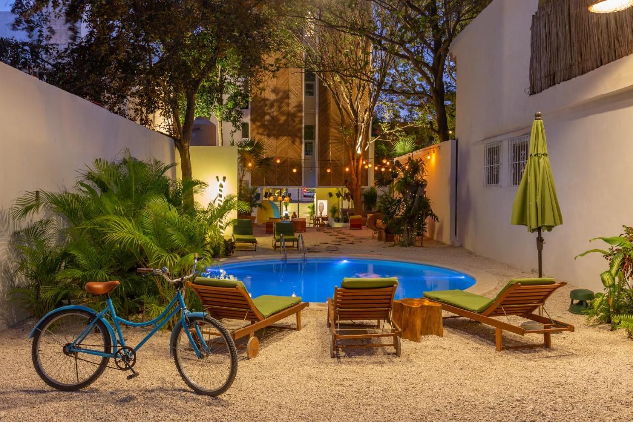 Oostel Smart Hostel - Tulum Pueblo (Adults Only) Dış mekan fotoğraf